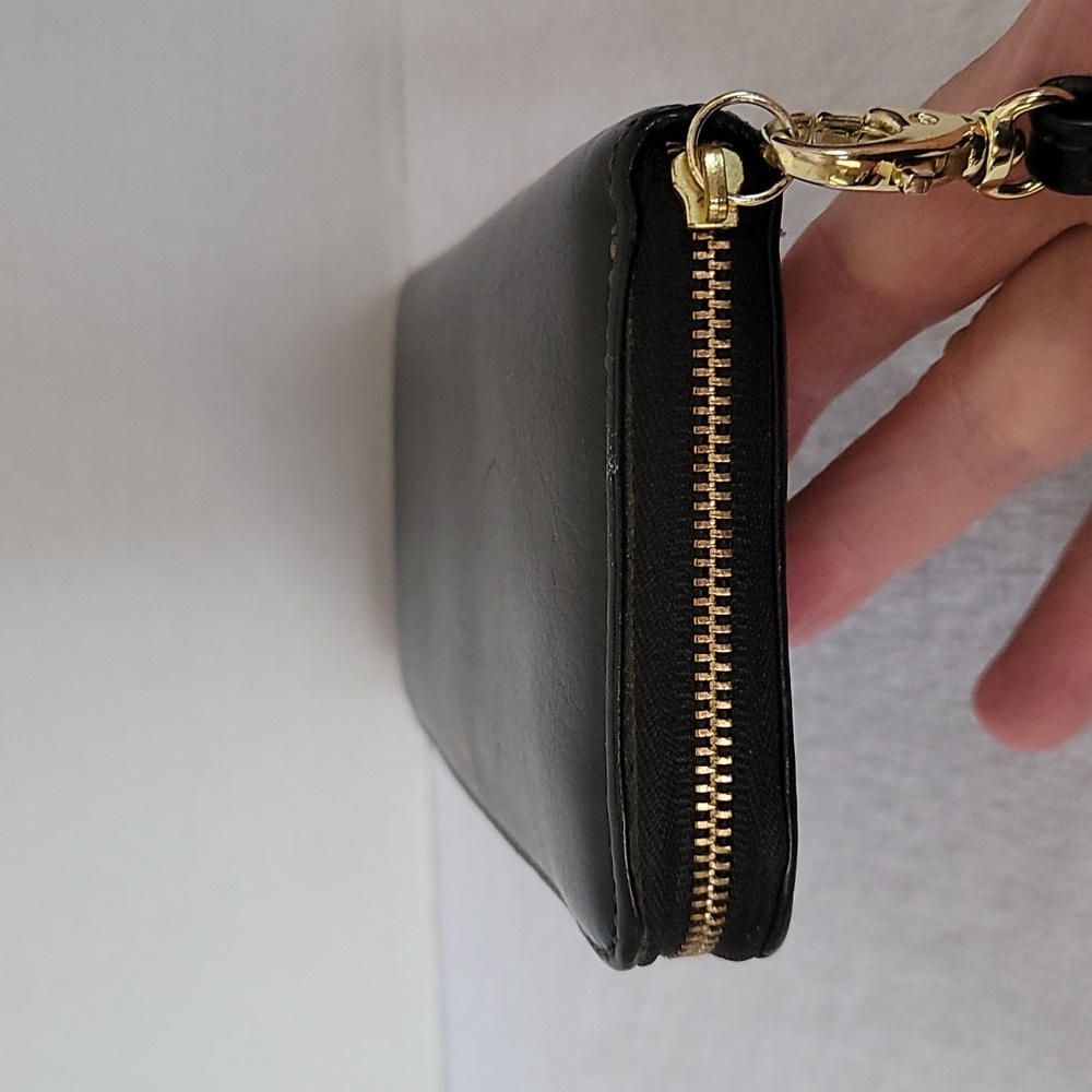 Fossil long black zip around wallet - Picture 6 of 15